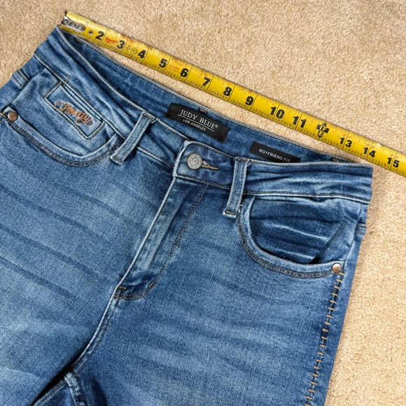 Judy Blue Howdy Embroidered Boyfriend Jeans size 5 / 27 - Picture 8 of 11